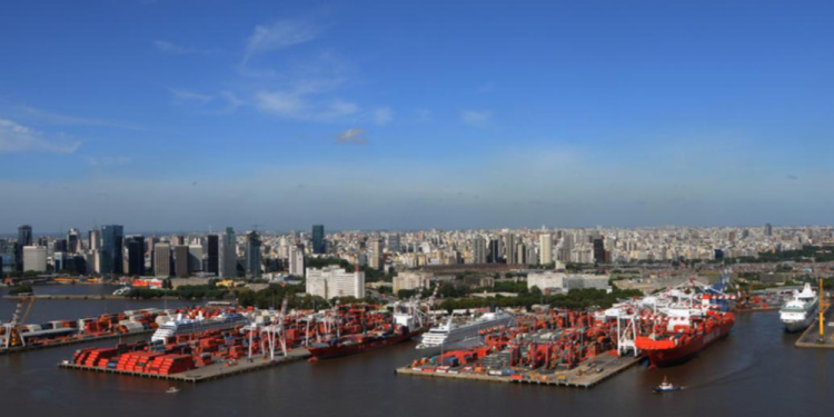 Infraestructura: el dragado del puerto de Buenos Aires, un round previo en la “pelea” por la Hidrovía
