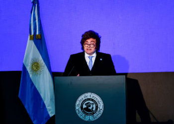 Milei anunció una nueva baja de retenciones y apuntó al principal reclamo del campo