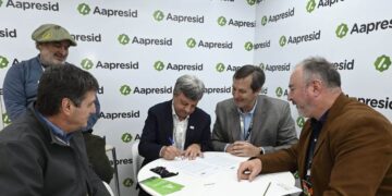 Empleo y buenas prácticas: Renatre y Aapresid salen a compartir sus certificaciones sustentables