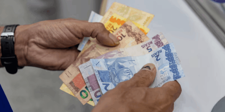 Lunes “negro” para los mercados en Brasil tras el triunfo de Lula: derrumbe bursátil y fuerte devaluación del real